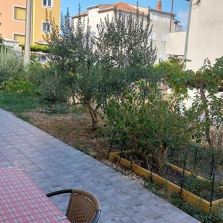 Apartment Butterfly Split - For Rest And Relaxation Ngoại thất bức ảnh