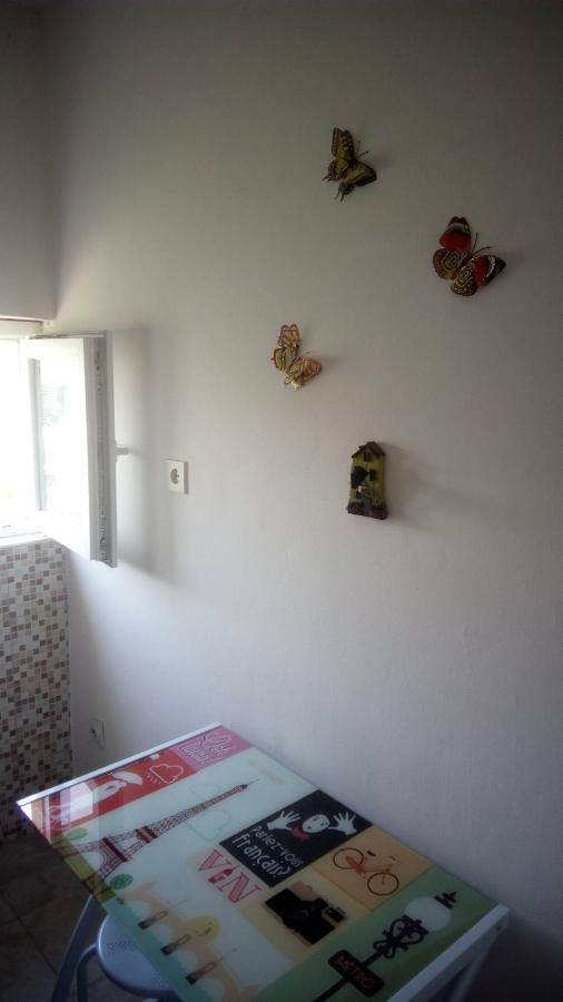 Apartment Butterfly Split - For Rest And Relaxation Ngoại thất bức ảnh