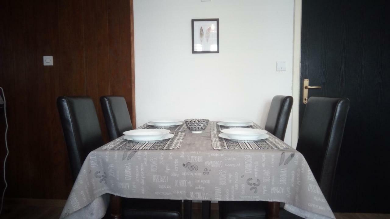 Apartment Butterfly Split - For Rest And Relaxation Ngoại thất bức ảnh