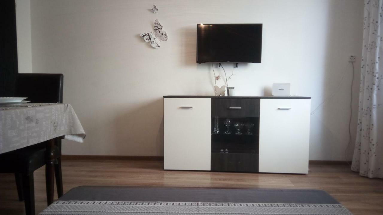 Apartment Butterfly Split - For Rest And Relaxation Ngoại thất bức ảnh
