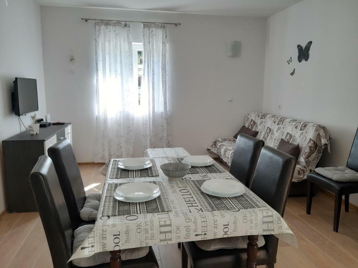 Apartment Butterfly Split - For Rest And Relaxation Ngoại thất bức ảnh
